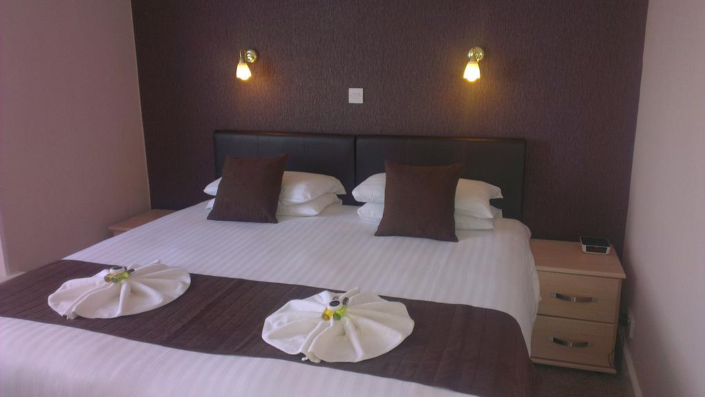 Wayside Cheer Hotel Castel Camera foto